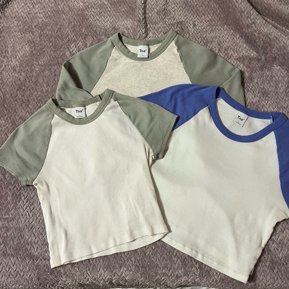 Aritzia Tops - Aritzia TNA Baseball Tshirt Set